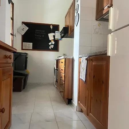 Viviano Iun R6461 Nyaraló