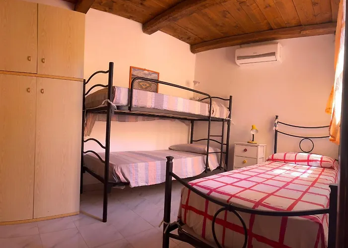 Viviano Iun R6461 * Costa Rei